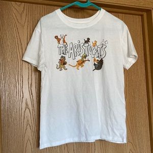 Medium sized white tshirt